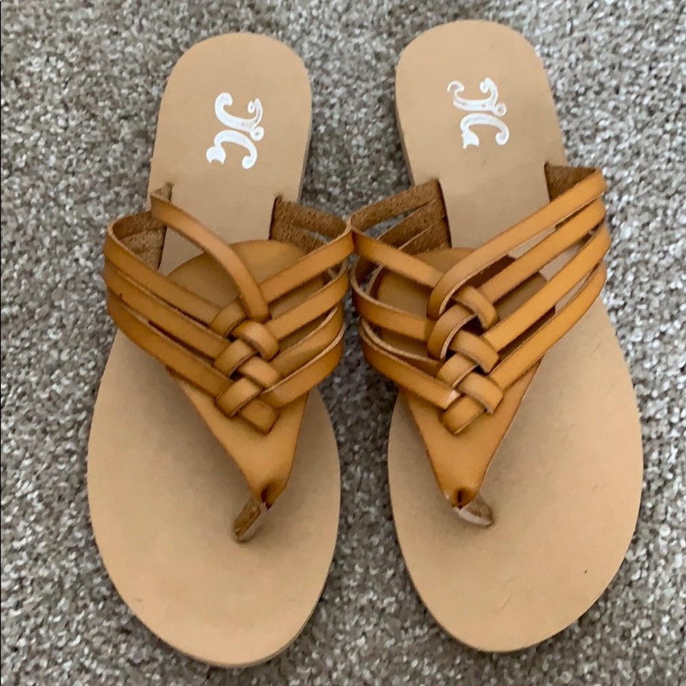 Mustard braided sandals